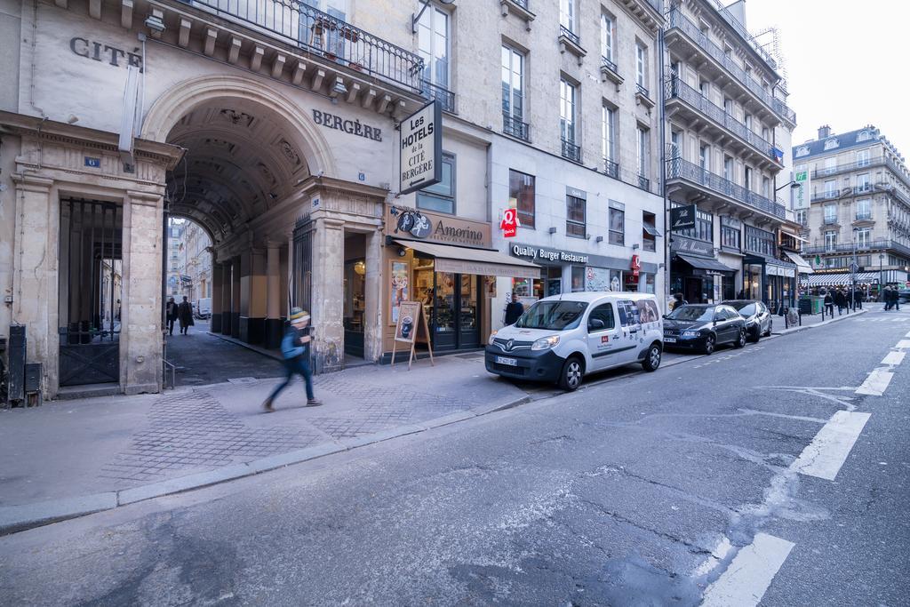 Hotel Des Arts - Cite Bergere Paryż Zewnętrze zdjęcie
