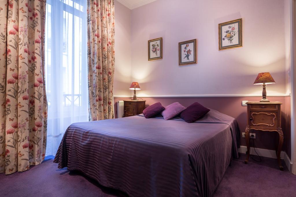 Hotel Des Arts - Cite Bergere Paryż Pokój zdjęcie